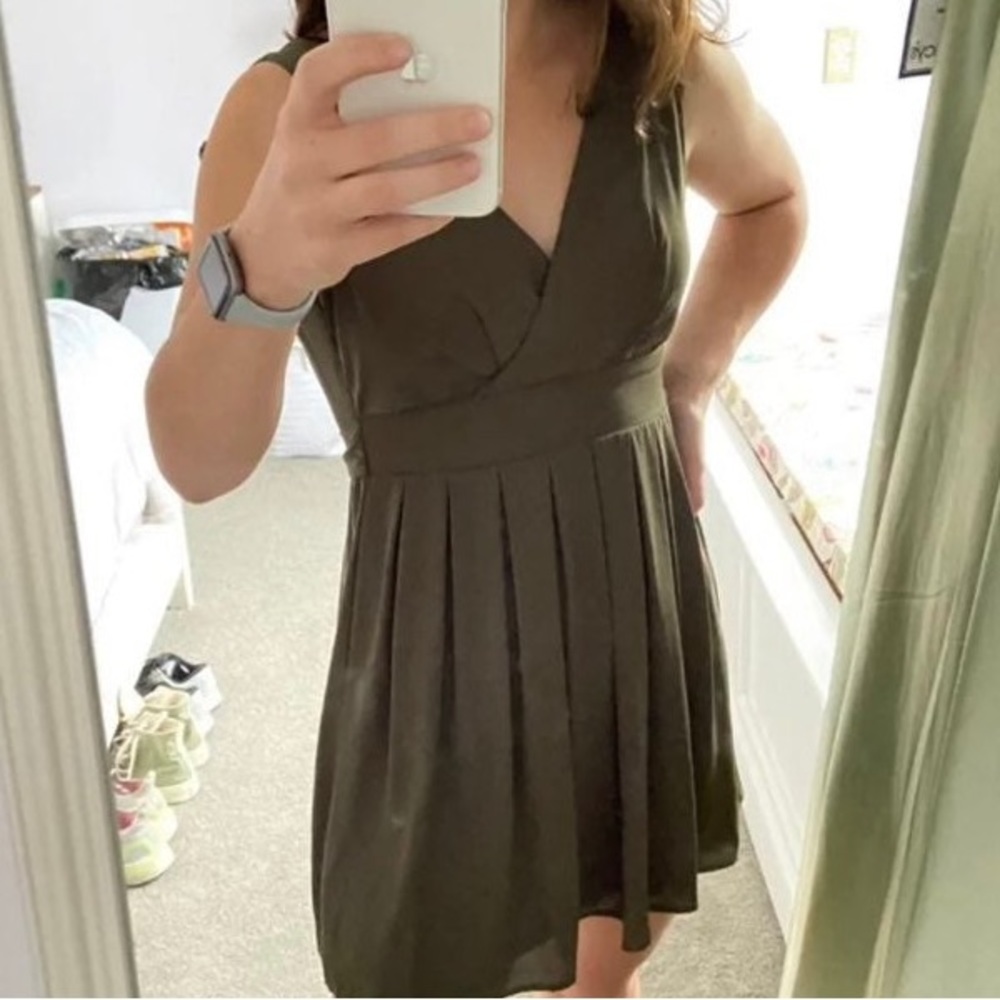 Fit and Flare Dress size 3 - Picture 8 of 8